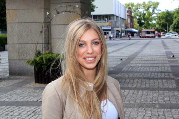 Karolina R. :: powiększ ::